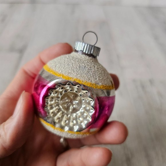 Radko shiny Brite double pink indent teardrop flocked Mercury glass ornament set - Picture 12 of 16